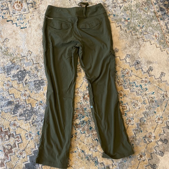 Columbia Hiking Pants - Picture 6 of 6